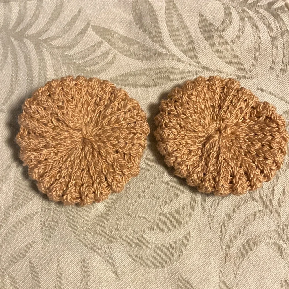 Face Make Up Makeup Scrubbie Scrubber Rounds Remover Tan Brown Set of 2